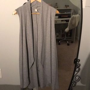 Lazy Sundays almost new draped sweater